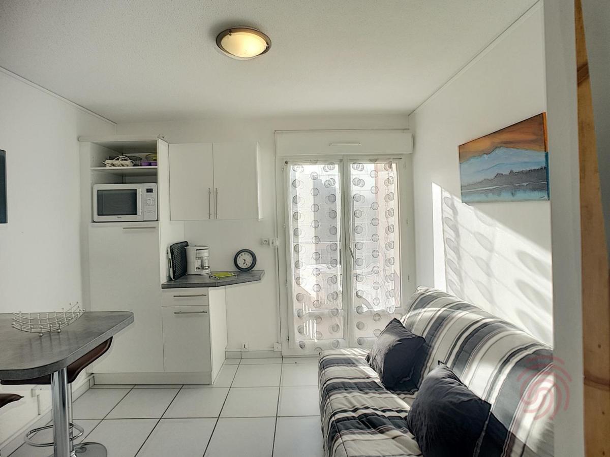 Studio Renove Avec Balcon, Animaux Acceptes, Wifi, A 650M Des Thermes - Fr-1-451-92 Lamalou-les-Bains Exterior foto